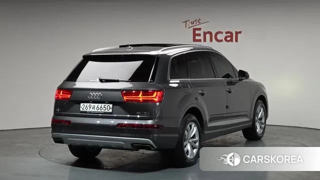 Audi Q7 (4M) 2019 Серый из Кореи