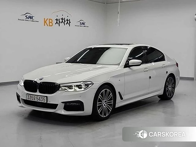 BMW 5 Series (G30) 2019 Белый из Кореи