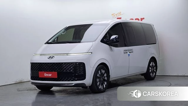 Hyundai Staria 2024 Белый из Кореи
