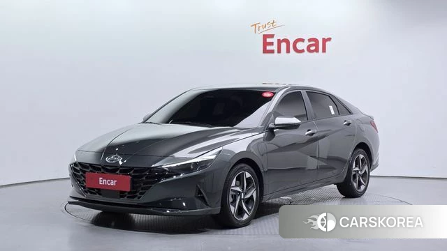 Hyundai Avante (CN7) 2022 Темно-зеленый из Кореи