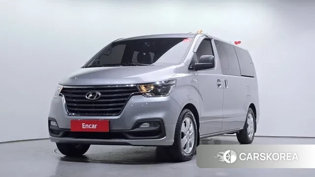 Hyundai The New Grand Starex 2018 Серебряный из Кореи