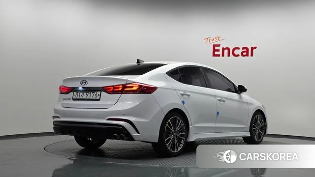 Hyundai Avante AD 2018 Белый из Кореи