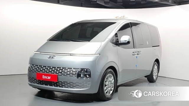 Hyundai Staria 2024 Серебристо-серый из Кореи