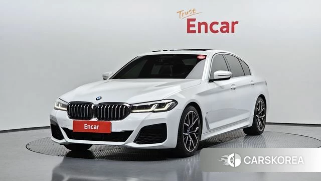 BMW 5 Series (G30) 2022 Белый из Кореи