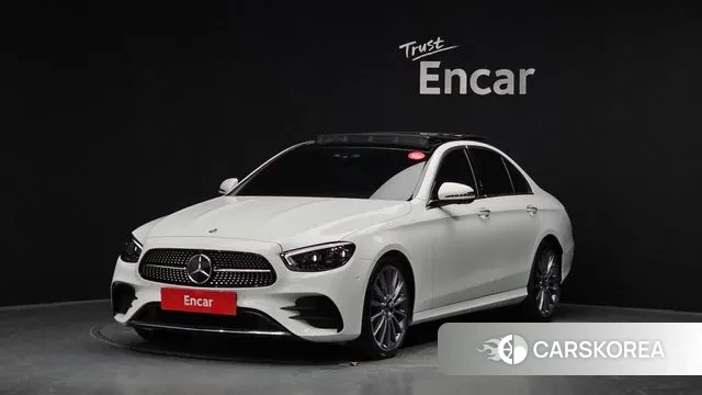 Mercedes-Benz E-Class W213 2022 Белый из Кореи