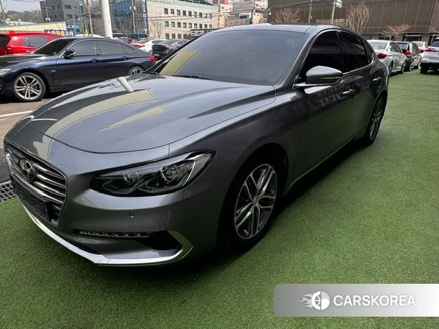 Hyundai Grandeur IG 2018 Серебристо-серый из Кореи