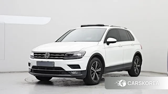 Volkswagen Tiguan second Generation 2018 Белый из Кореи