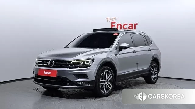 Volkswagen Tiguan Allspace 2020 Серебристо-серый из Кореи