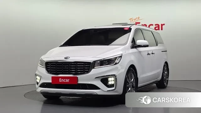 Kia The New Carnival 2018 Белый из Кореи