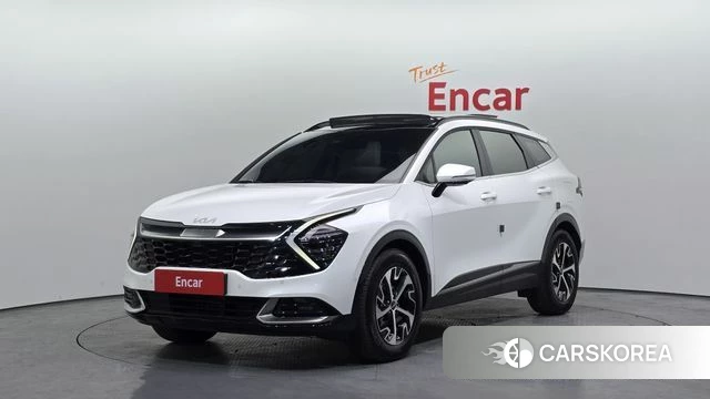 Kia Sportage 5th Generation Hybrid 2023 Белый из Кореи