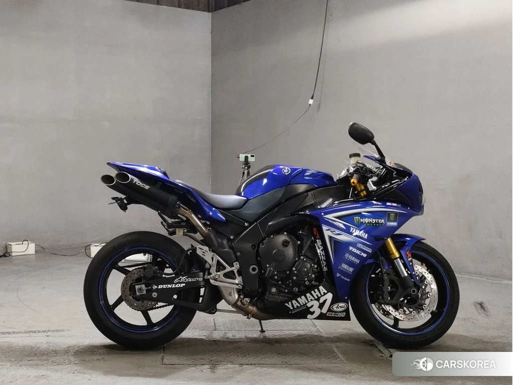 Проданный Yamaha YZF-R1 2011 из Японии, фото 2