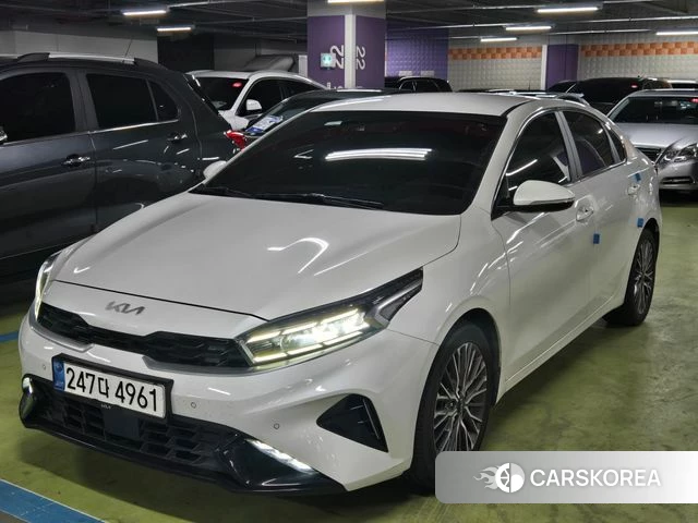 Kia The New K3 2nd generation 2021 Белый из Кореи