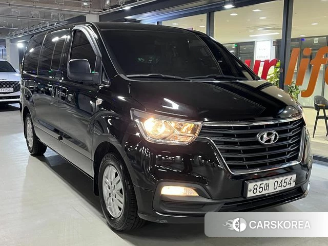 Hyundai The New Grand Starex 2020 Черный из Кореи