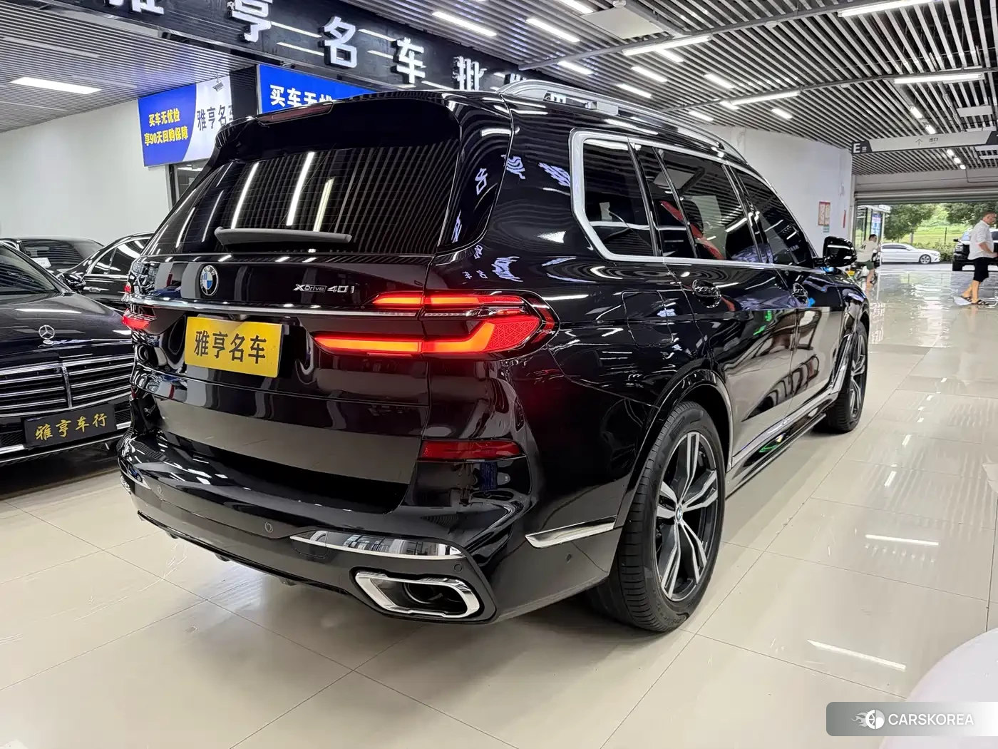 BMW X7 2023 Черный из Китая