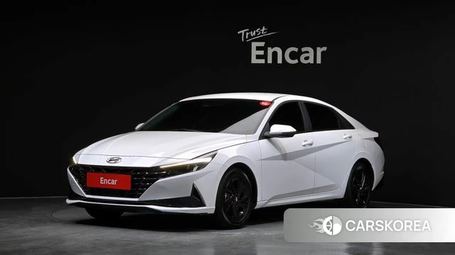 Hyundai Avante Hybrid (CN7) 2023 Белый из Кореи