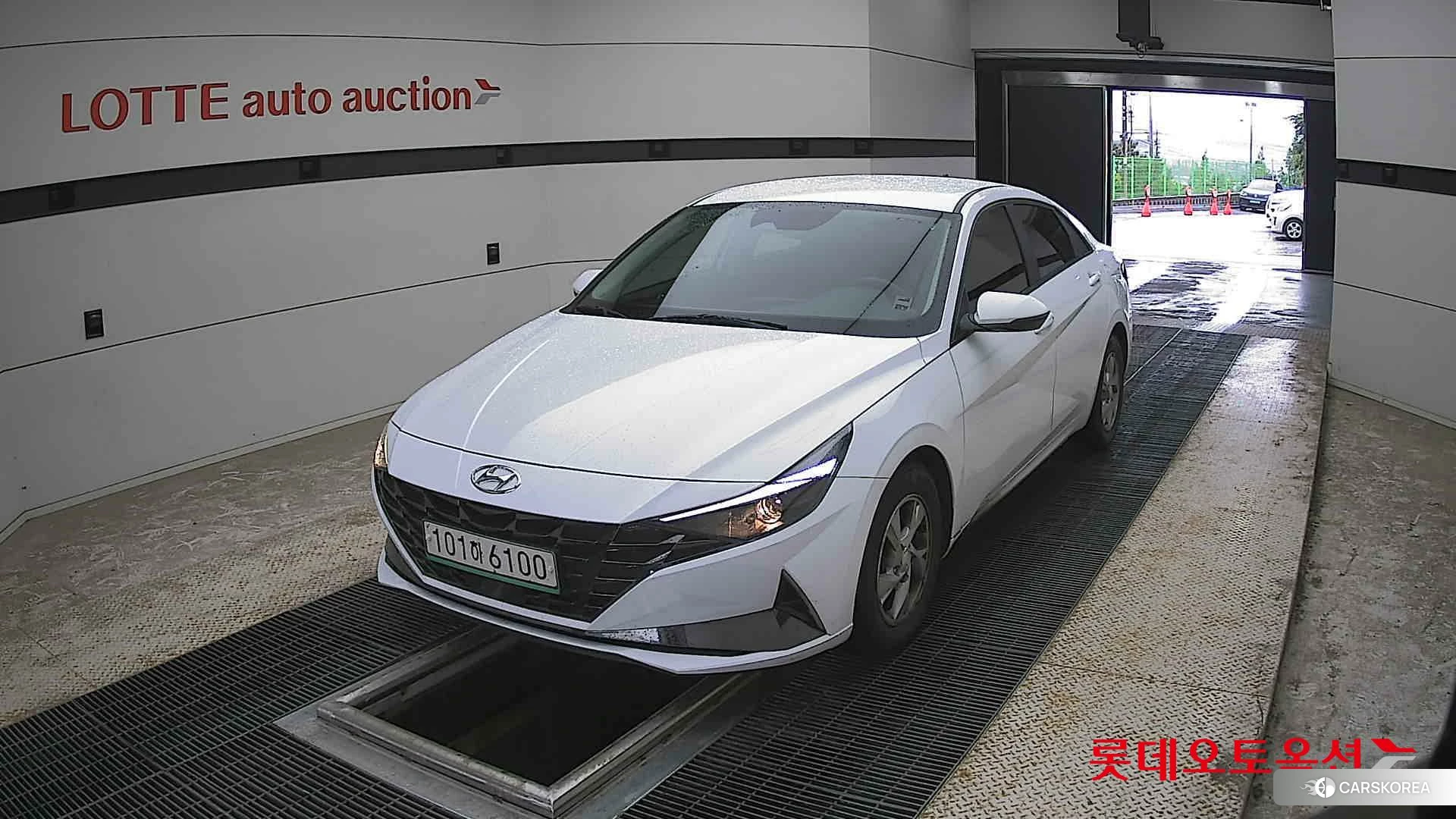 Hyundai Avante 2021 Белый из Кореи