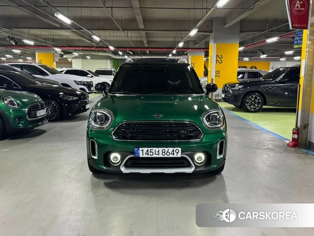 Mini Cooper Countryman 2024 Зеленый из Кореи