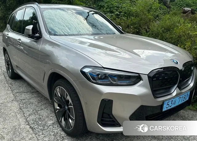 BMW iX3 2023 Серебряный из Кореи