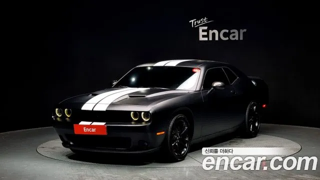 Dodge Challenger 2018 Серый из Кореи