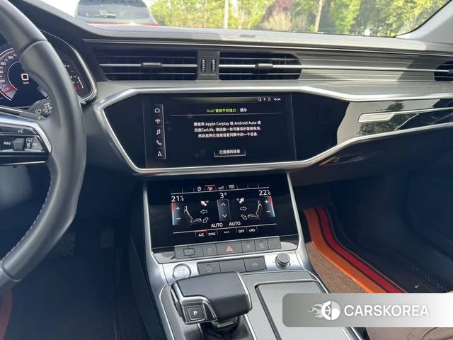 Audi A6L 2020 Черный из Китая