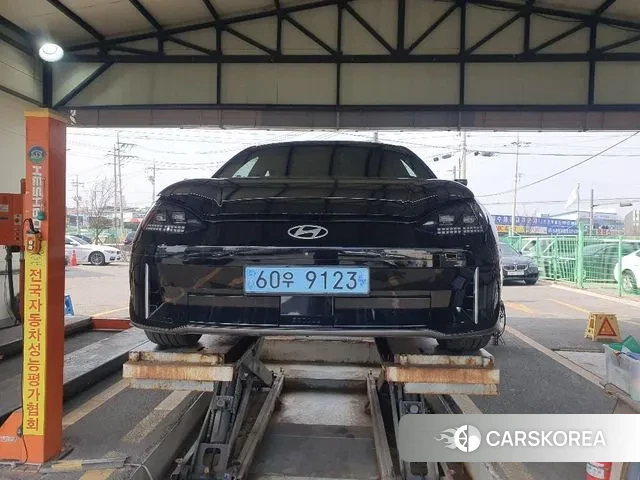 Hyundai Ionic 6 2022 Черный из Кореи