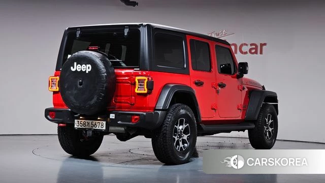 Jeep Wrangler (JL) 2019 Красный из Кореи