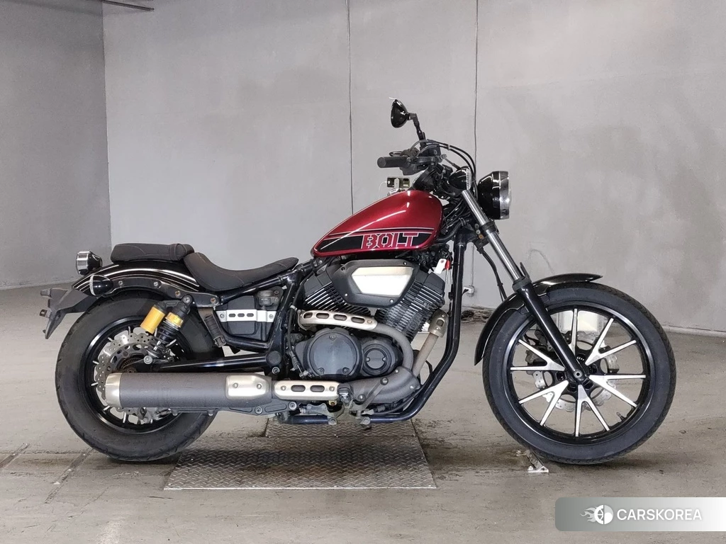 Проданный Yamaha BOLT 950R 2017 из Японии