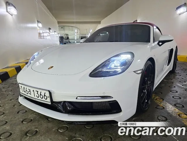 Porsche 718 Boxster 2019 Белый из Кореи