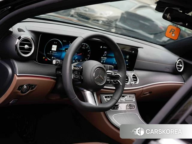 Mercedes-Benz E-class 2023 Черный из Китая