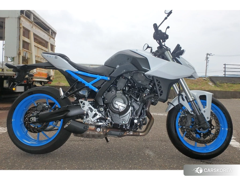 Проданный Suzuki GSX-8S 2023 из Японии, фото 2