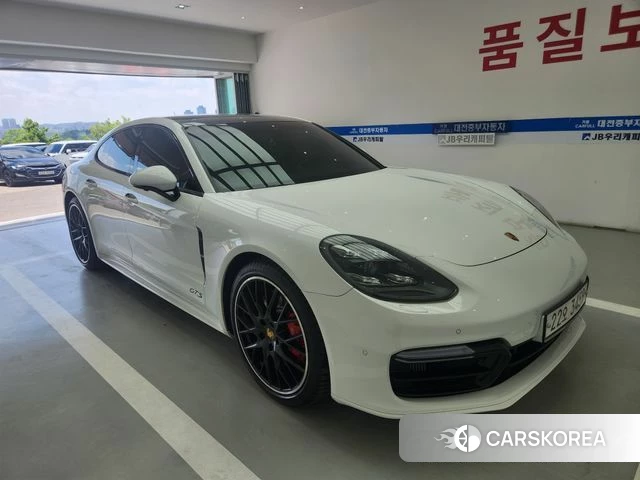Porsche Panamera (971) 2019 Белый из Кореи