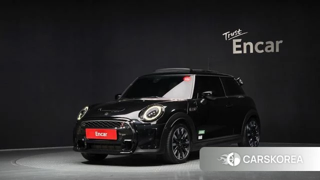 Mini Cooper S 2022 Черный из Кореи
