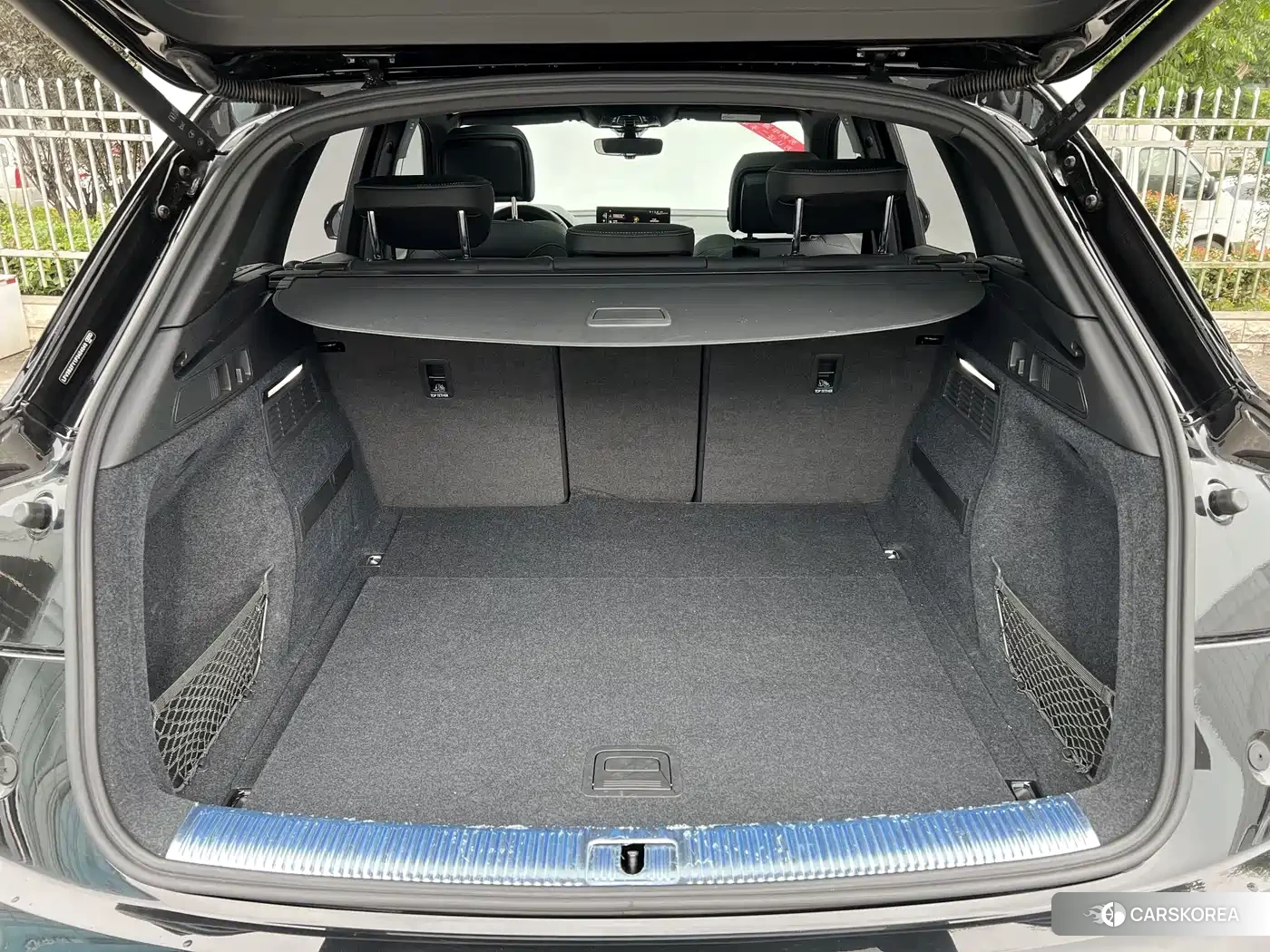Audi Q5L 2024 Черный из Китая