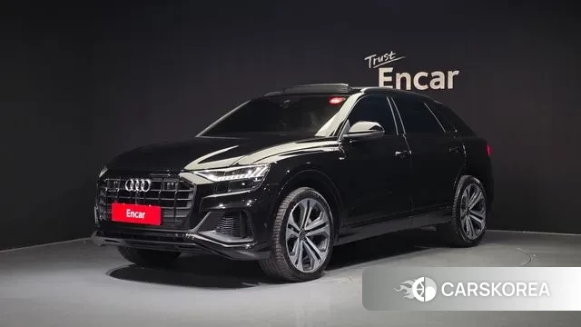 Audi Q8 (4M) 2022 Черный из Кореи