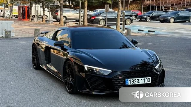 Audi R8 (4S) 2021 Черный из Кореи