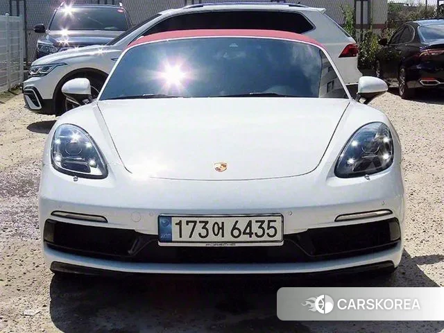 Porsche 718 Boxster 2020 Белый из Кореи