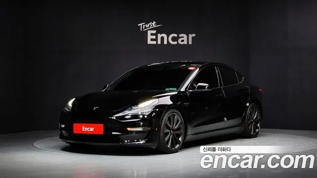 Tesla Model 3 2019 Черный из Кореи