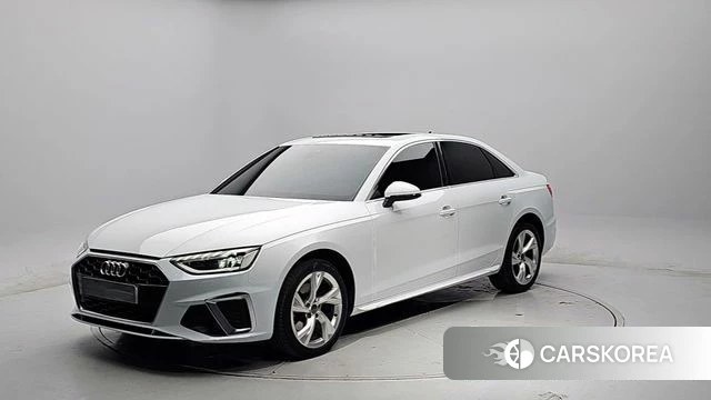 Audi A4 (B9) 2021 Белый из Кореи