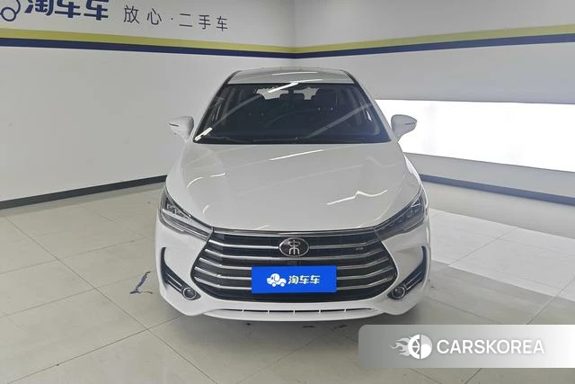 BYD Song MAX 2018 Белый из Китая