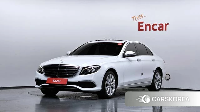Mercedes-Benz E-Class W213 2020 Белый из Кореи