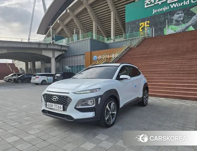 Hyundai Kona 2018 Белый из Кореи