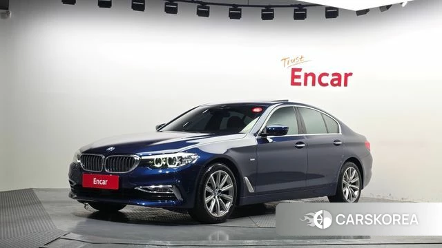 BMW 5 Series (G30) 2018 Синий из Кореи