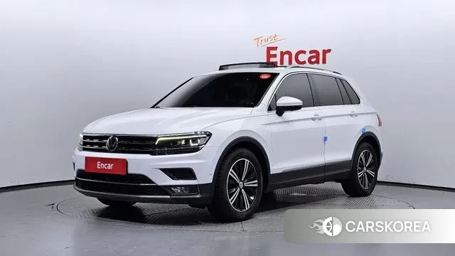 Volkswagen Tiguan second Generation 2019 Белый из Кореи