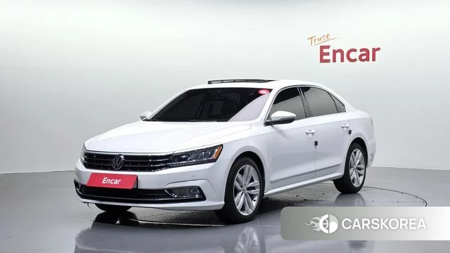 Volkswagen The New Passat 2018 Белый из Кореи