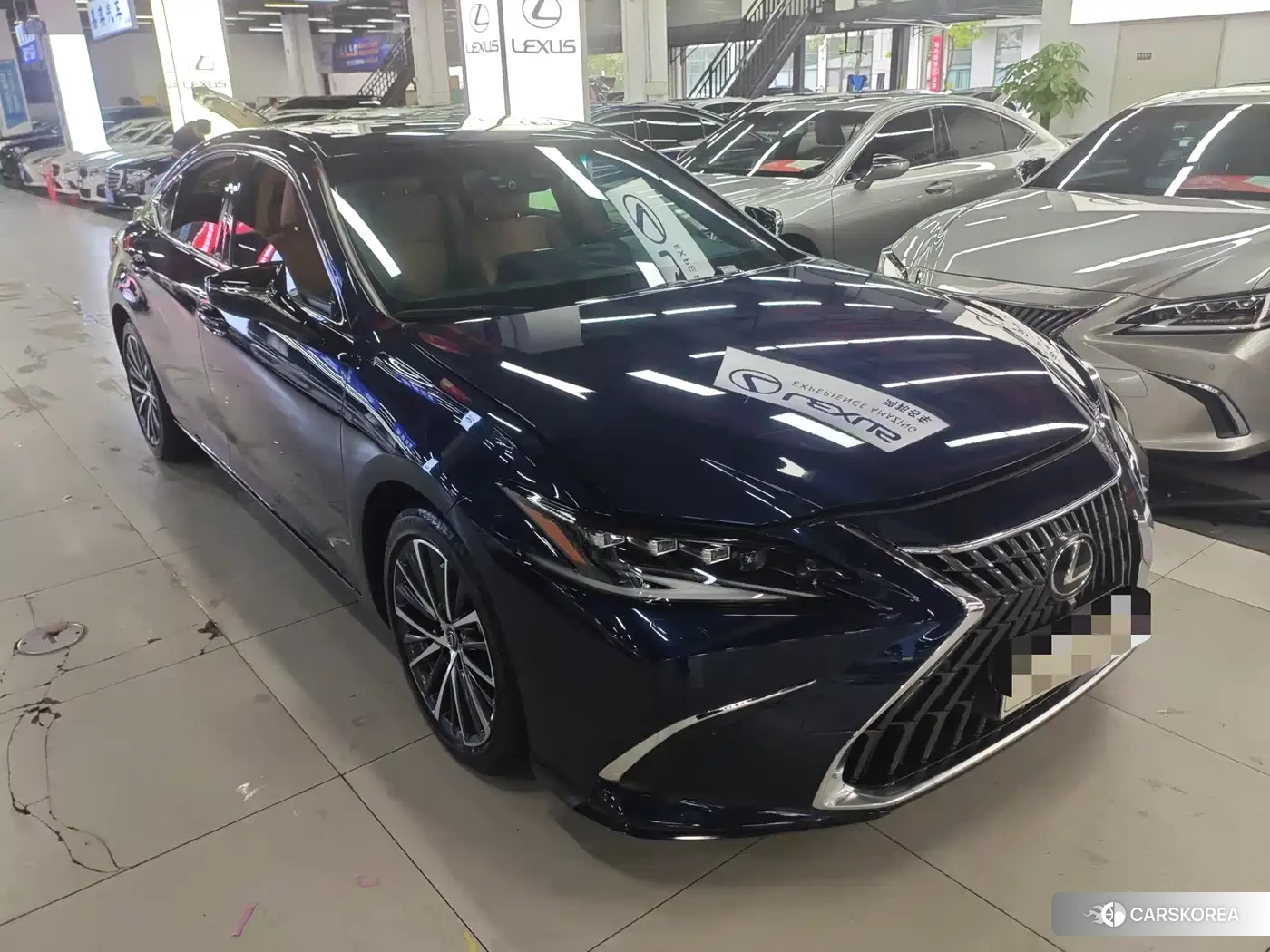 Lexus ES 2024 Синий из Китая