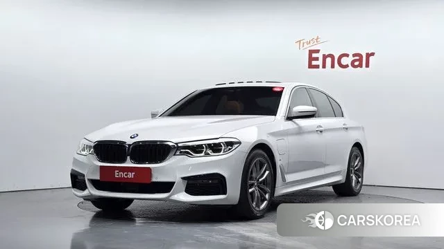 BMW 5 Series (G30) 2020 Белый из Кореи