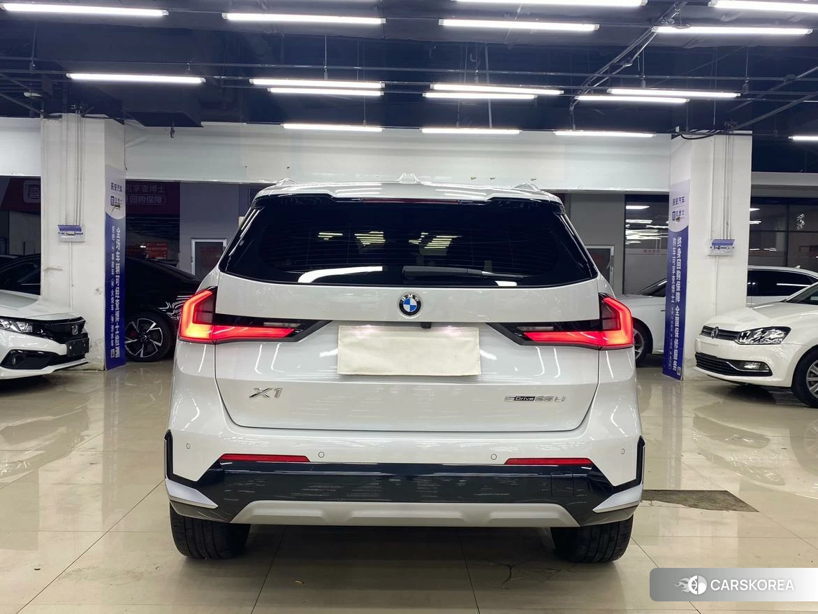 BMW X1 2023 Белый из Китая