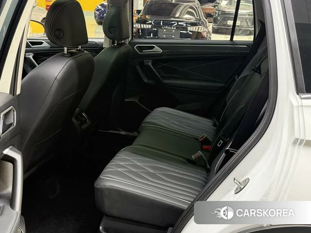 Volkswagen Tiguan L 2022 Белый из Китая