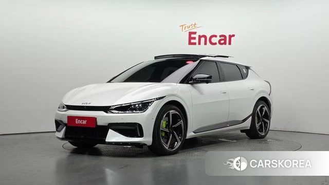 Kia EV6 2023 Белый из Кореи