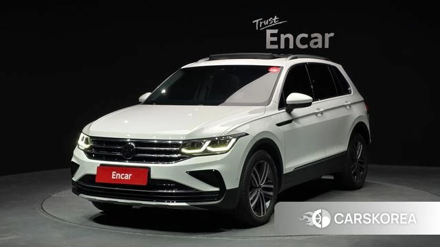 Volkswagen Tiguan second Generation 2022 Белый из Кореи